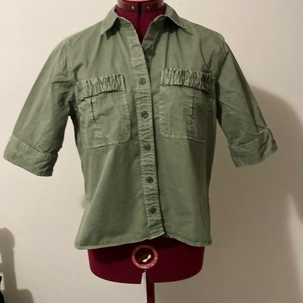 J. Crew Boy Meets Girl Short Sleeve Size 6
Utility Button-Up Shirt 100% cotton - Picture 4 of 13